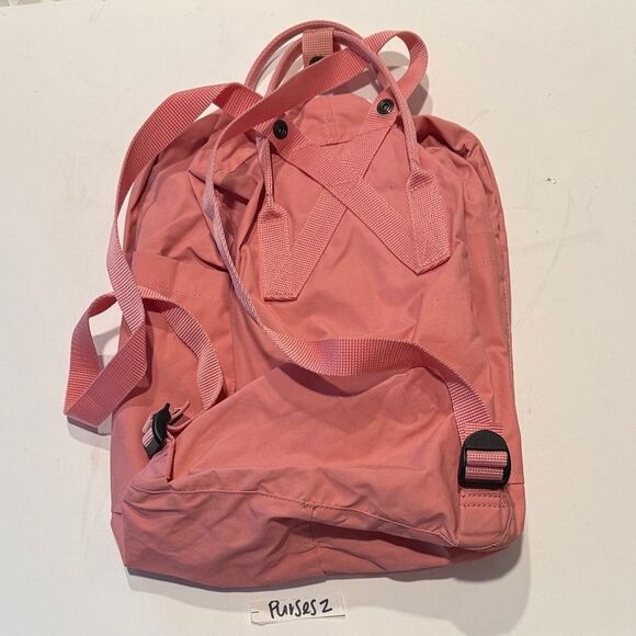 Fjallraven Kånken Dusty Pink Backpack